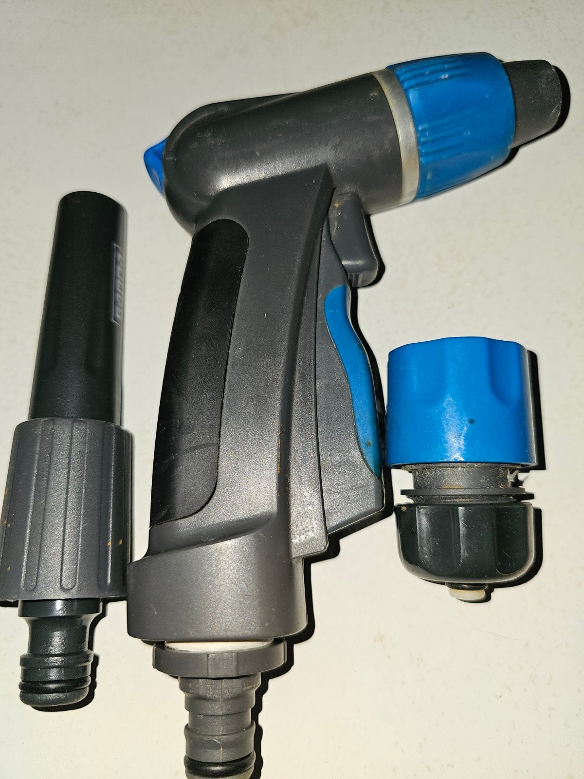 Set waterspuit sproeier met terugslag-koppeling, Tuin en Terras, Ophalen of Verzenden, Zo goed als nieuw, Handsproeier