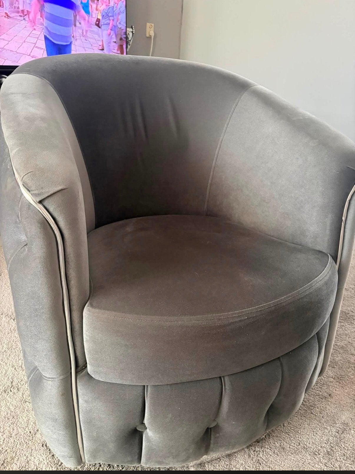 Mooi en nete bank is een half jaar oud en niet door gezakt, Huis en Inrichting, Fauteuils, Ophalen, Zo goed als nieuw, 75 tot 100 cm