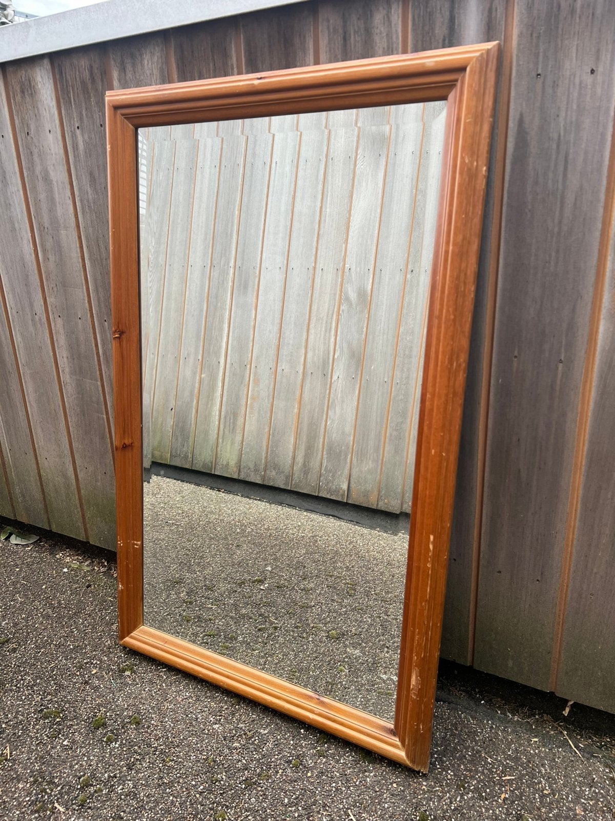 Houten Spiegel met geslepen glas, Gebruikt, 100 tot 150 cm, Ophalen of Verzenden, Rechthoekig