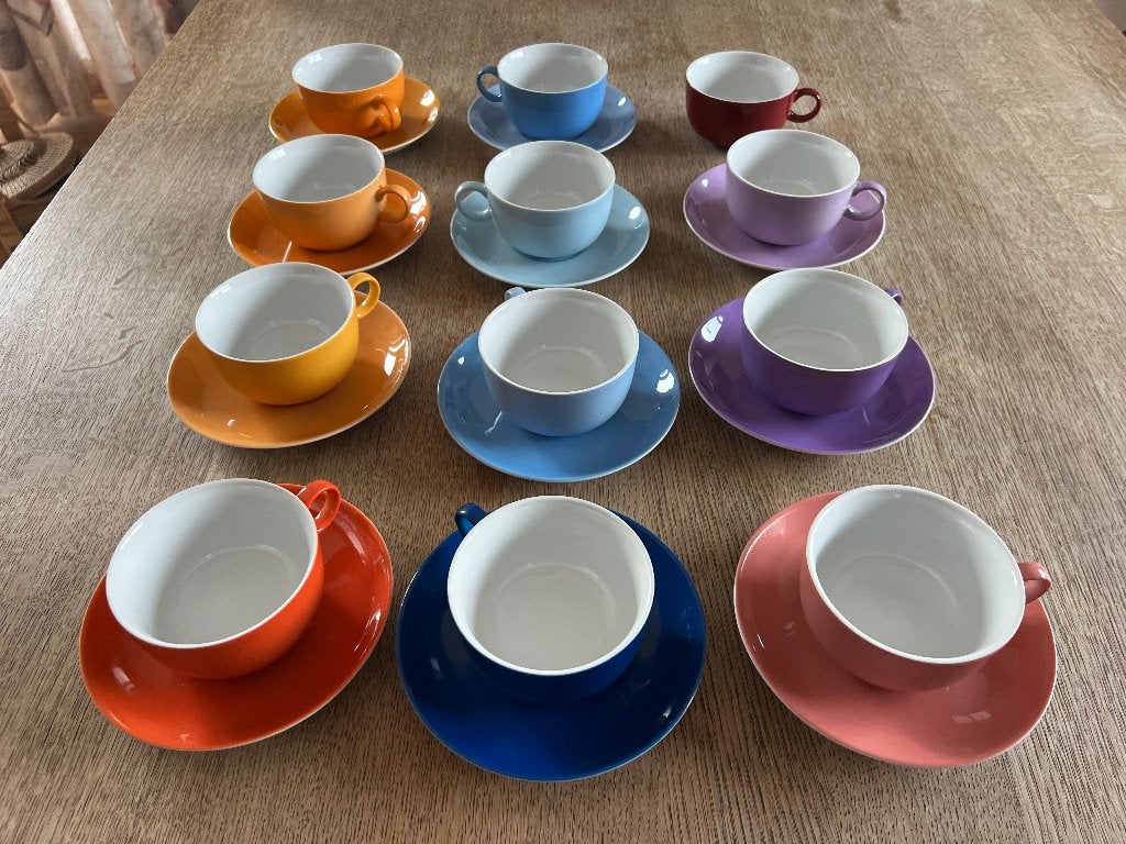 12-delig Arzberg- koffieservies in verschillende kleuren, Arzberg, Ophalen of Verzenden, Zo goed als nieuw, Modern