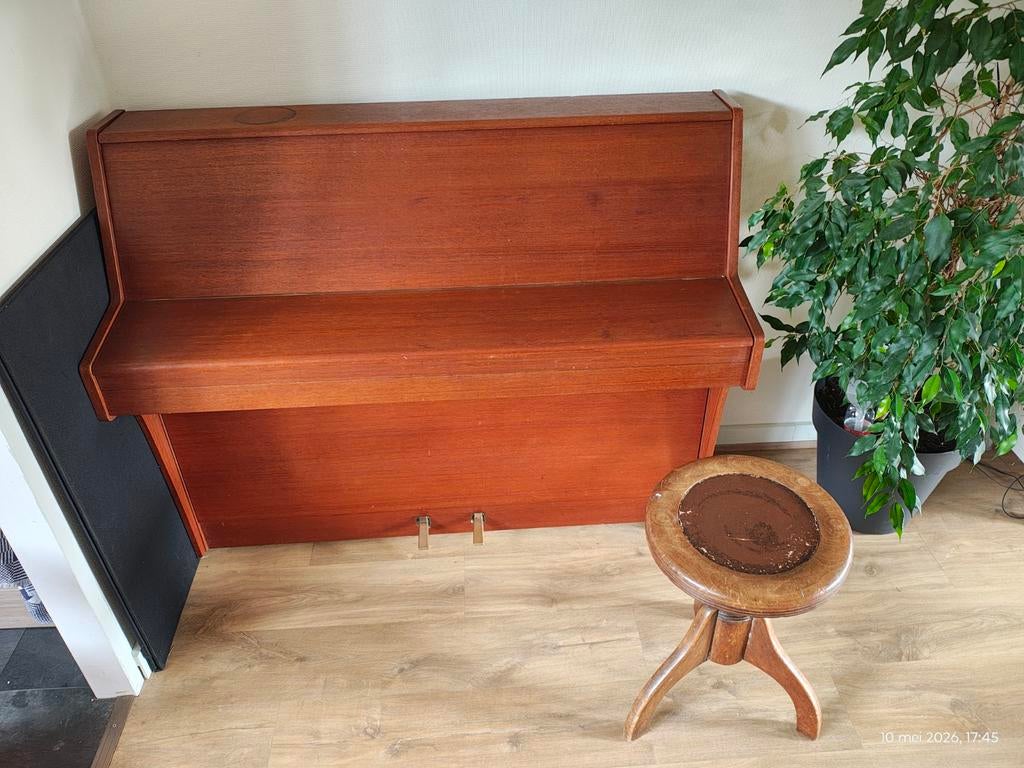 Gunther piano met pianokruk, Muziek en Instrumenten, Piano's, Gebruikt, Piano, Bruin, Ophalen