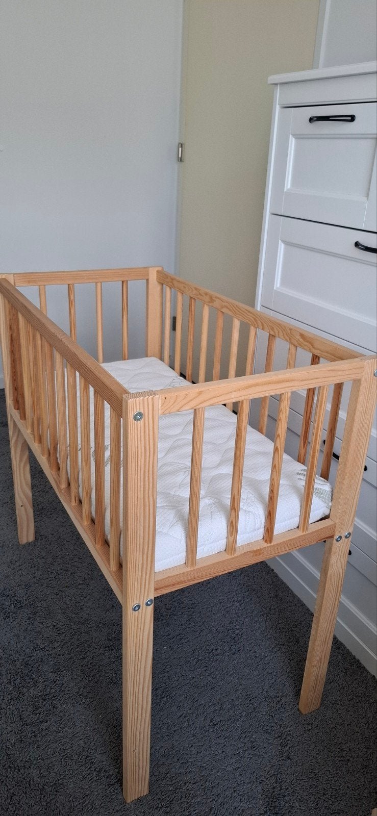 Wiegje voor newborn baby inclusief matrasje, Kinderen en Baby's, Babywiegjes en Ledikanten, Ophalen, Zo goed als nieuw, Wieg