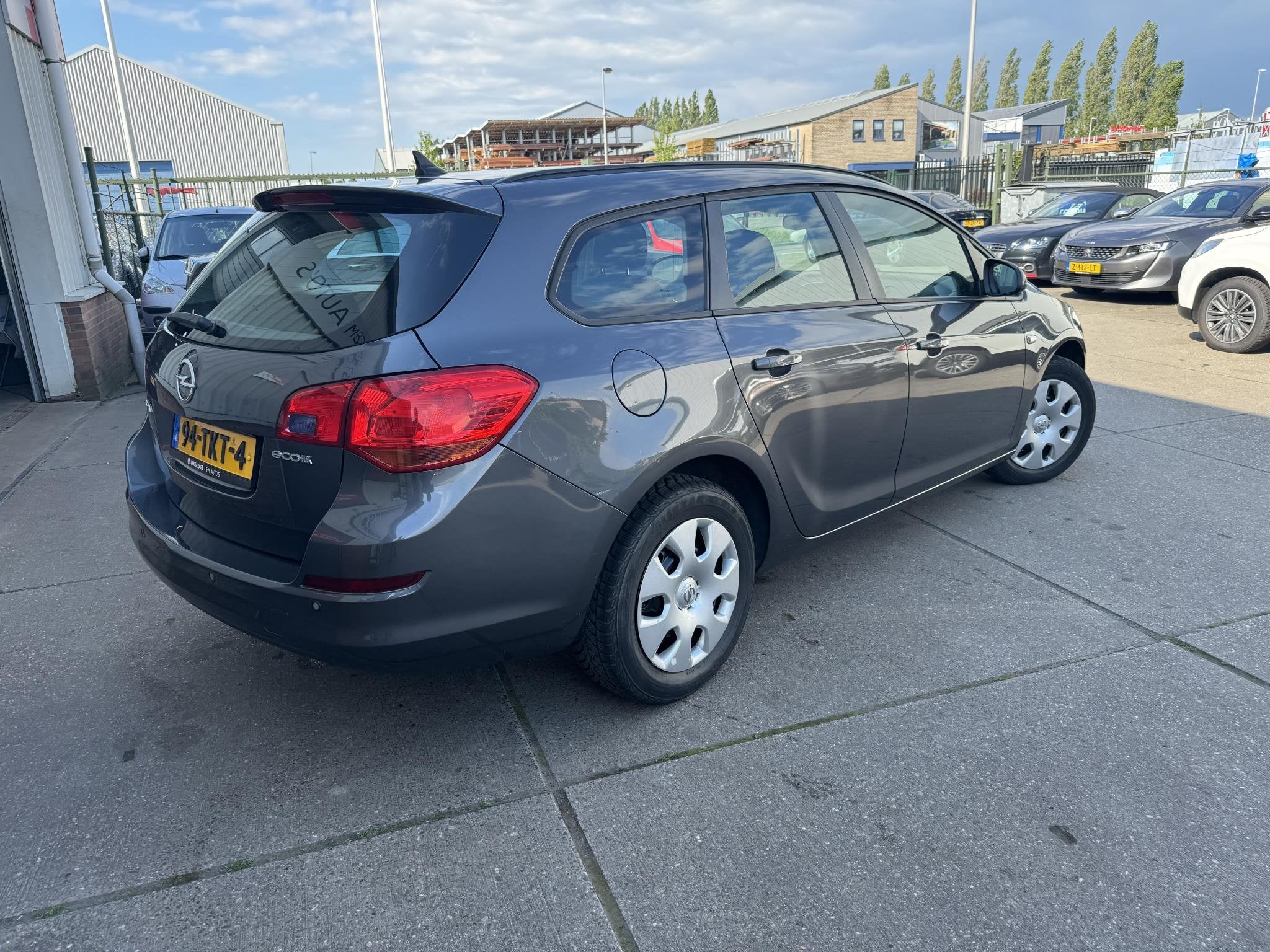 Opel Astra Sports Tourer 1.4 Business Edition airco, cruise,, Auto's, Opel, Euro 5, Gebruikt, 4 cilinders, Origineel Nederlands
