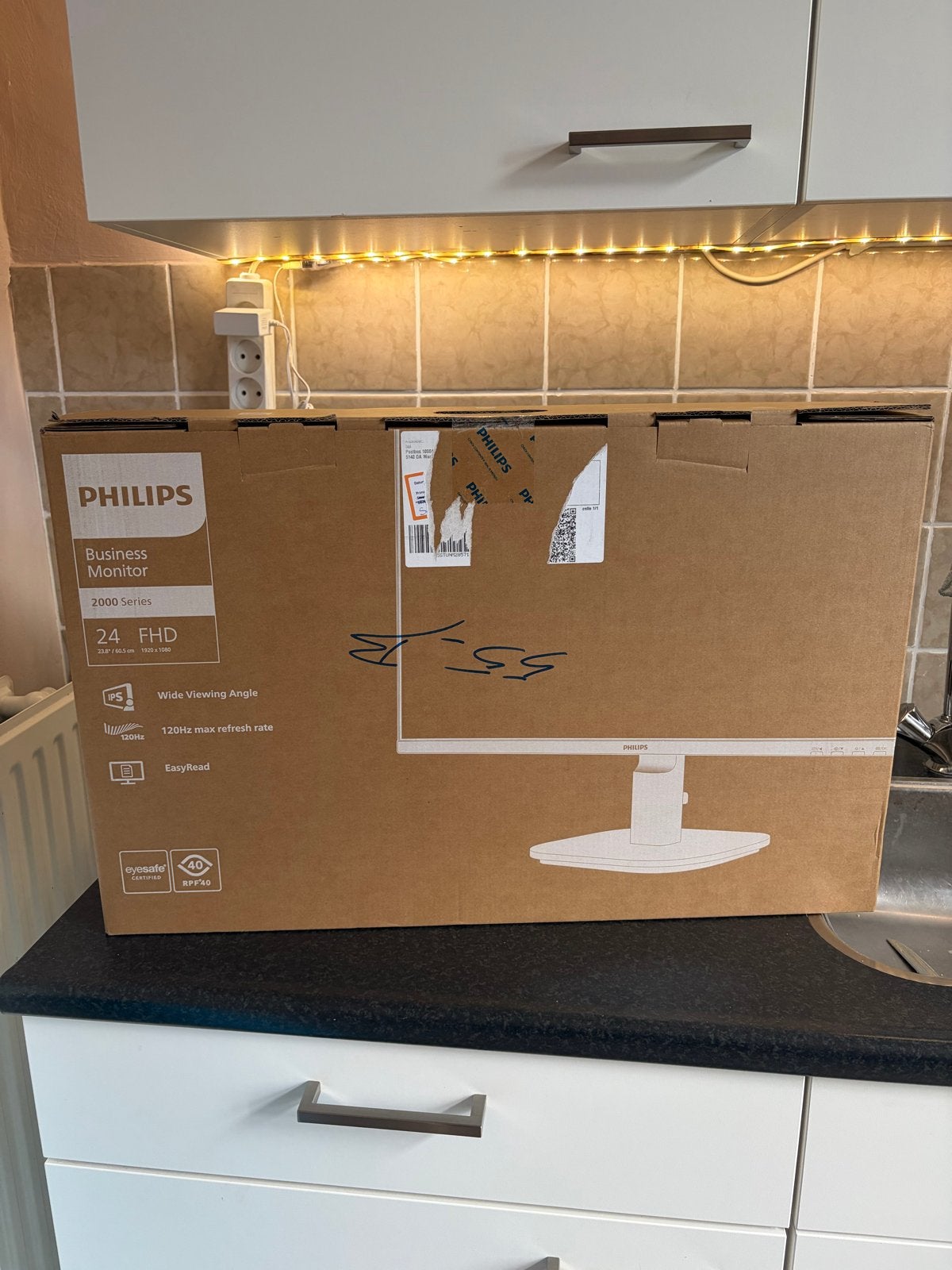 Philips Business Monitor 24" FHD 120Hz (24B2N2200) NIEUW, HDMI, IPS, 101 t/m 150 Hz, Nieuw