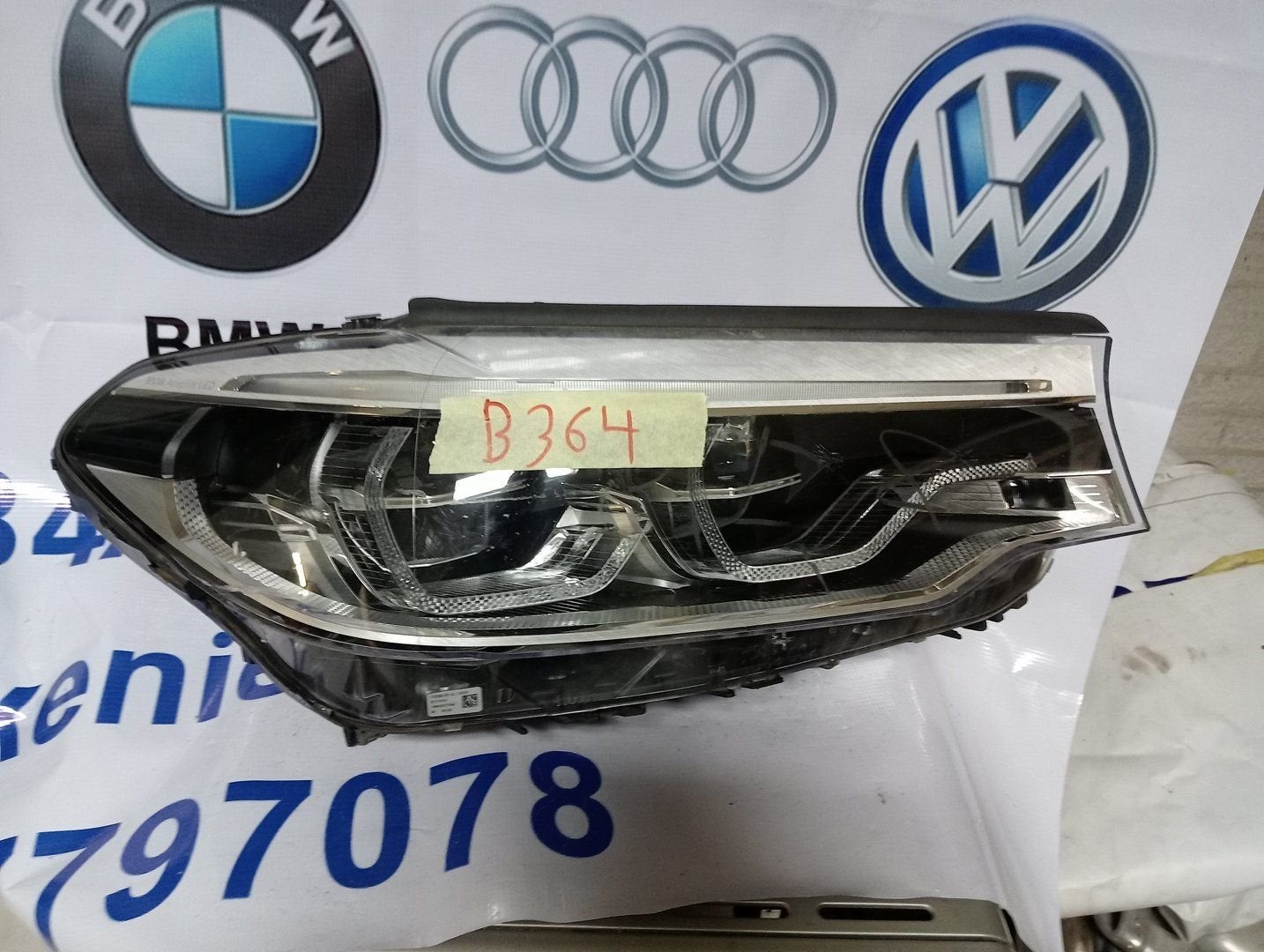 Koplamp BMW 5 Serie G30 G31 Adaptive Led Rechts 7439194-04, Gebruikt, -, -, Ophalen of Verzenden