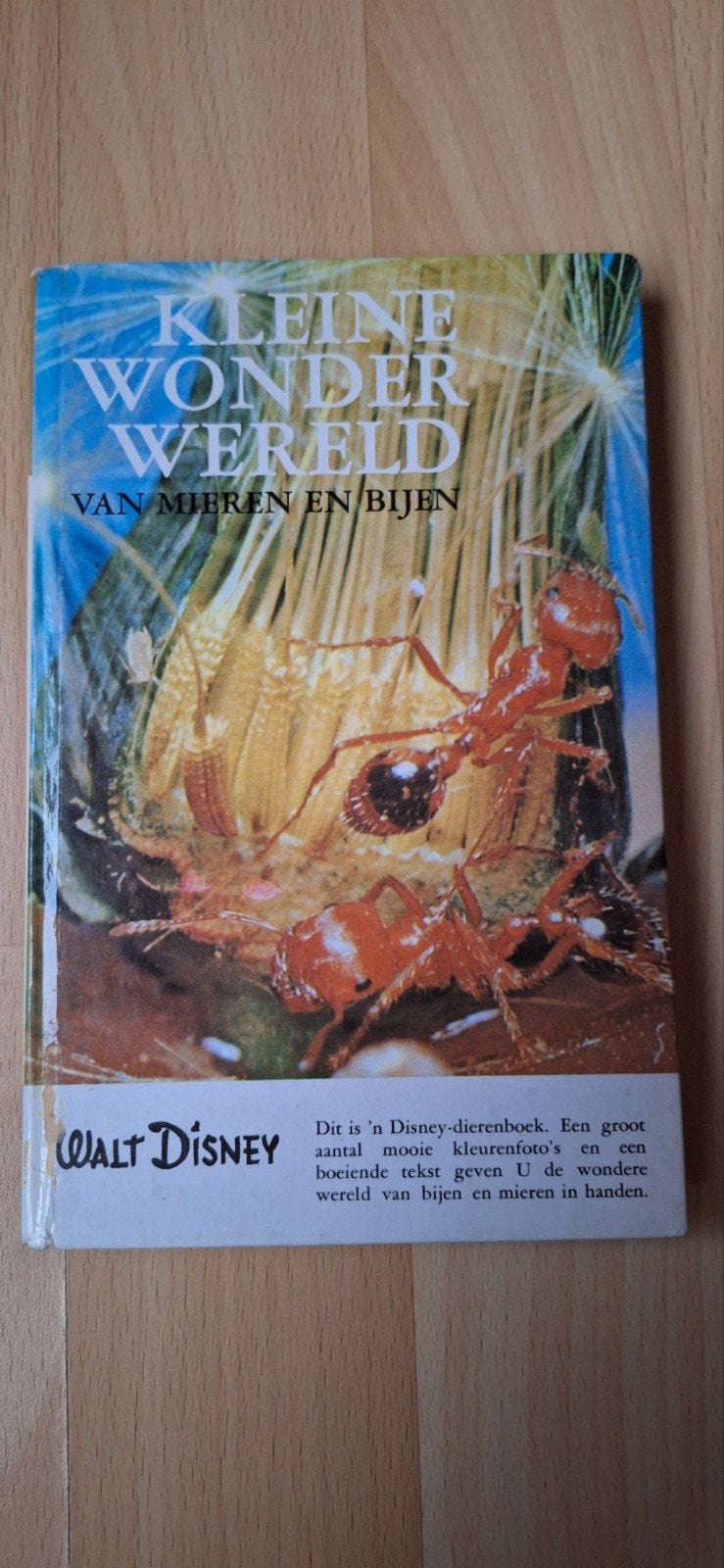 Kleine Wonder Wereld: Van Mieren en Bijen - Walt Disney, Boeken, Verzenden, Gelezen, Natuur algemeen, Walt Disney