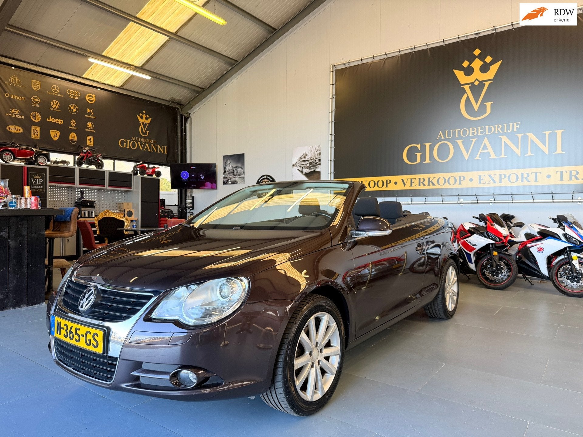 Volkswagen Eos 2.0-16v FSI INRUIL MOGELIJK., Voorwielaandrijving, Gebruikt, 4 stoelen, Handgeschakeld