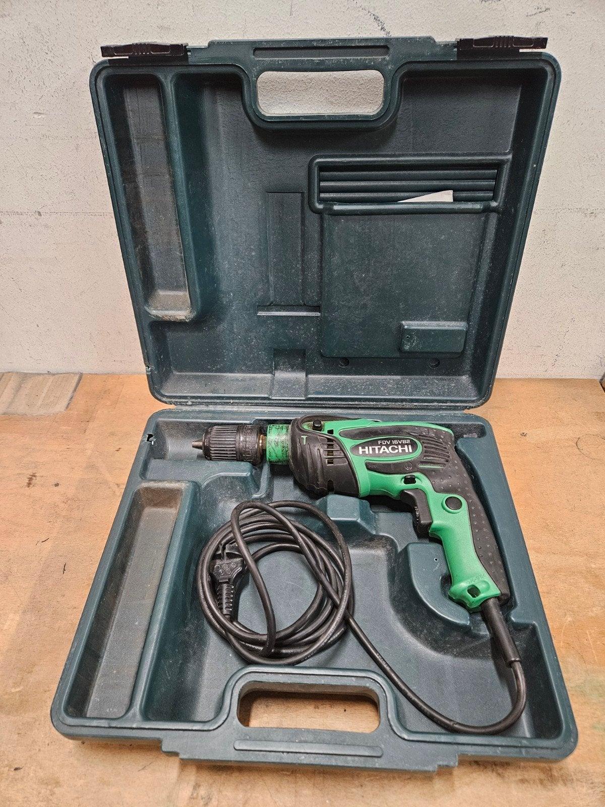 Hitachi Boormachine FDV 16V82, Ophalen of Verzenden, Gebruikt, Boormachine