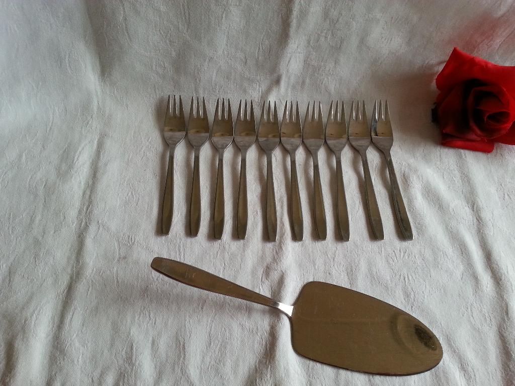 Gero Zilmeta 512 gebakset = 1 gebakschep + 12 gebakvorkjes, Verzenden