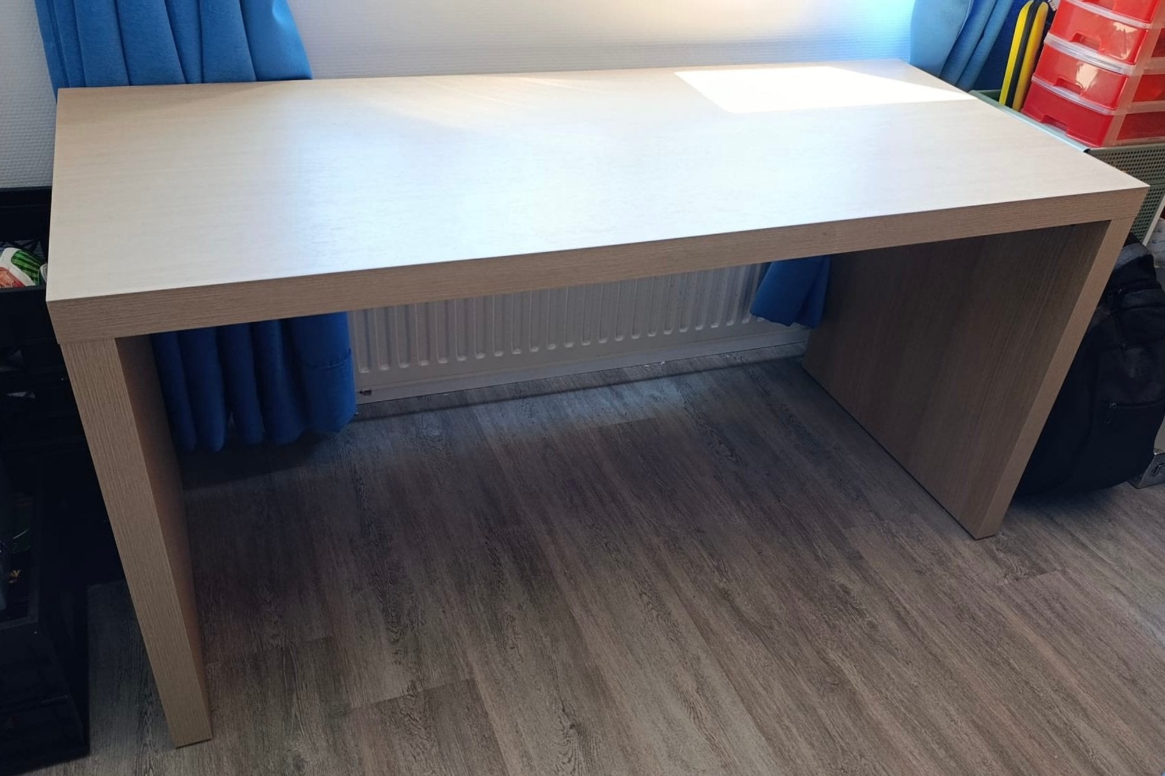 Bureau Malm, Ophalen, Gebruikt