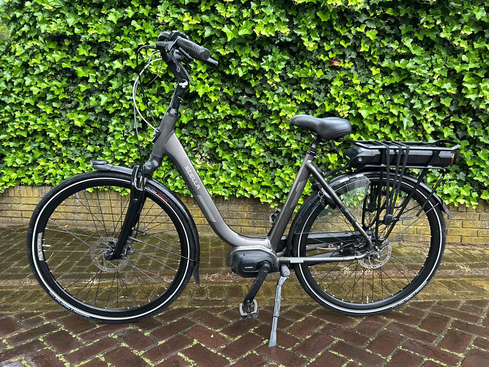 Stella Livorno middenmotor elektrische dames fiets, Zo goed als nieuw, 51 tot 55 cm, 50 km per accu of meer, Ophalen