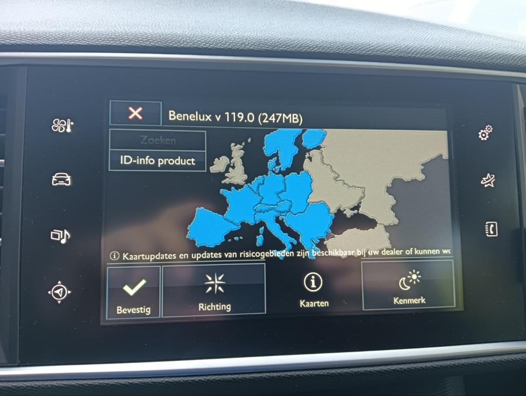 Peugeot 308 (2013-2016) Navigatiesysteem Europa Kaartupdate, Ophalen of Verzenden, Gebruikt
