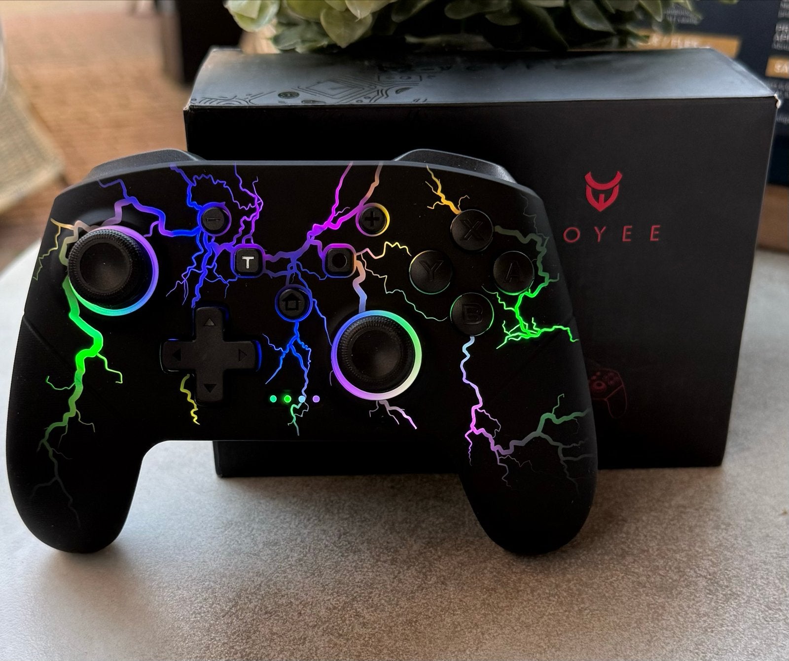 Nintendo Switch controller met RGB licht en oplader, Verzenden, Nieuw, Met 1 controller