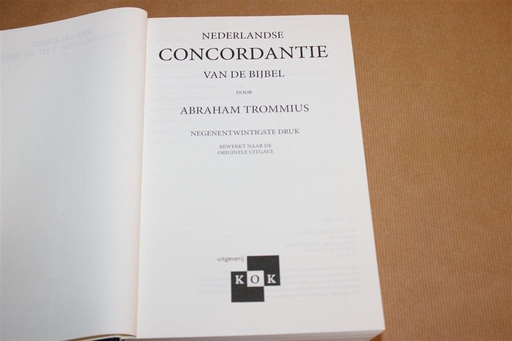 Nederlandse Concordantie van de Bijbel — Trommius [2007], Ophalen of Verzenden, Gelezen