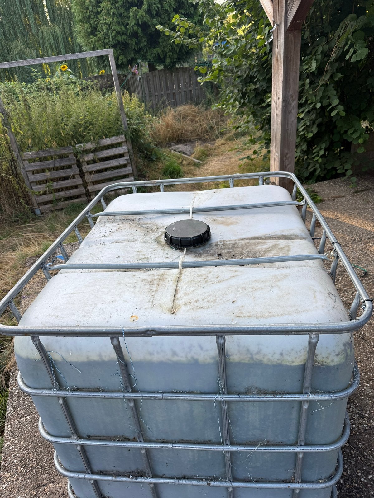 IBC Watertank 1000 liter - Gebruikt, Tuin en Terras, Regentonnen, 150 liter of meer, Ophalen, Gebruikt, Kunststof