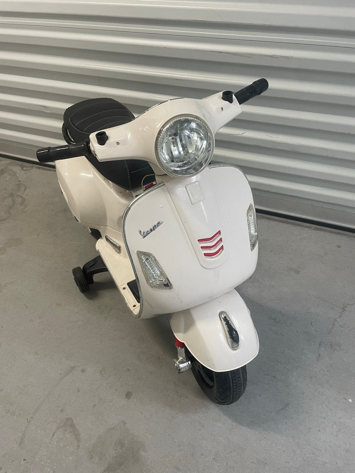 Elektrische kinder Vespa scooter - Opknapper, Ophalen, Gebruikt, Overige typen