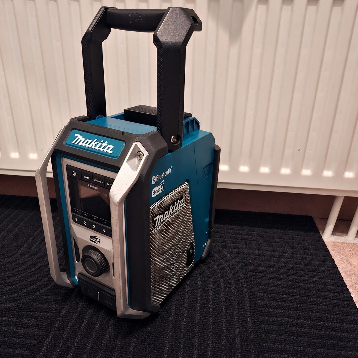 Nette Dmr115 Makita bouwradio radio, Ophalen of Verzenden, Zo goed als nieuw, Bouwradio