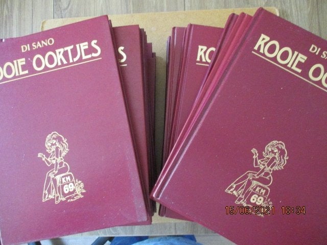 adv4386 rooie oortjes collectie, Boeken, Eén stripboek, Ophalen, Gelezen