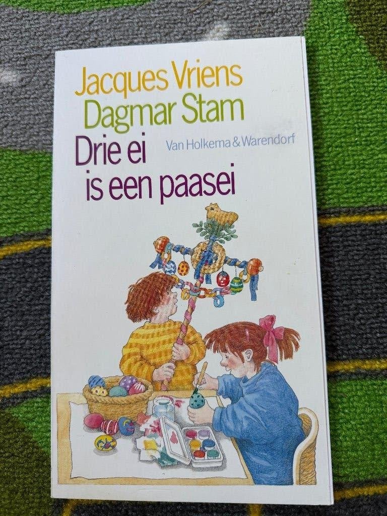 Drie ei is een Paasei, Ophalen of Verzenden, Zo goed als nieuw, Fictie algemeen
