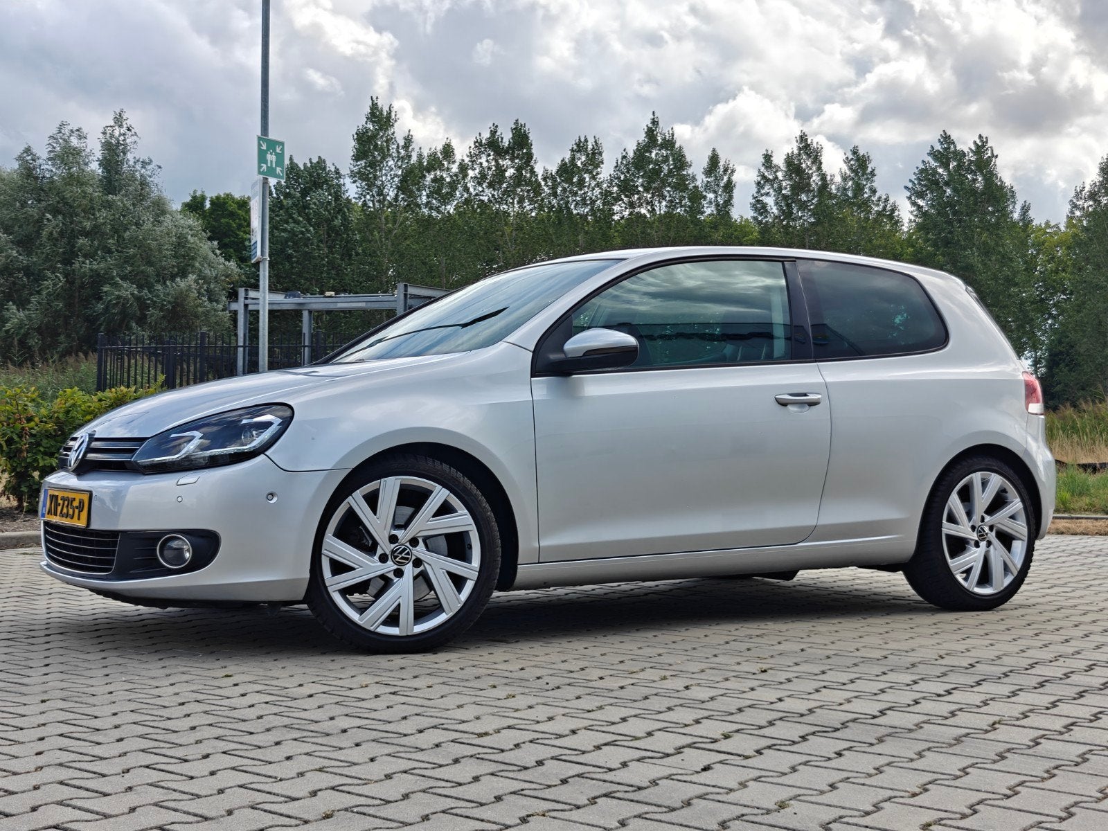 Volkswagen Golf 1.4 TSI 118KW DSG highline, 4 cilinders, Leder, 75 €/maand, Hatchback