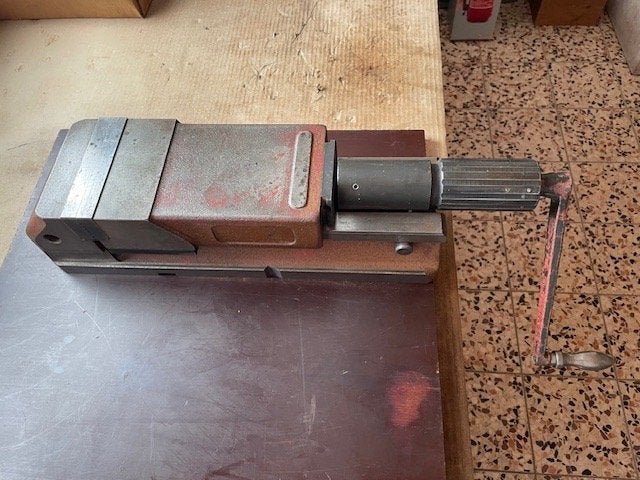 Allmatic HD 125 hydraulische Machineklem,, Ophalen, Gebruikt