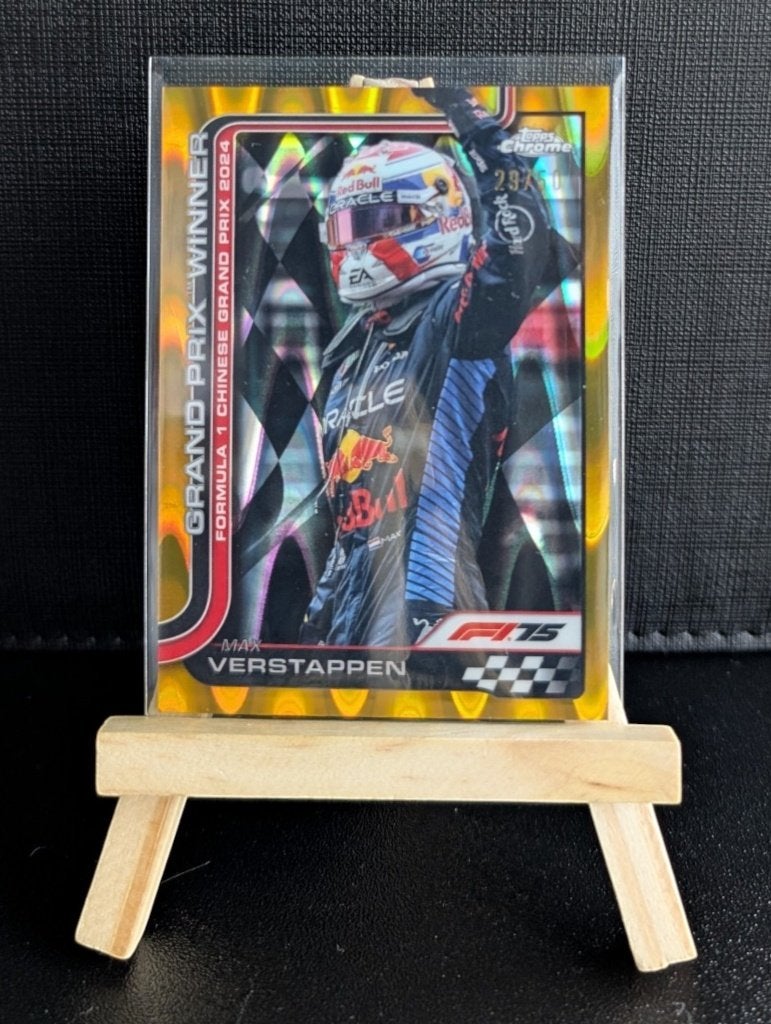 2025 topps  f1 max verstappen #97 /50, Hobby en Vrije tijd, Stickers en Plaatjes, Ophalen of Verzenden, Zo goed als nieuw, Plaatje