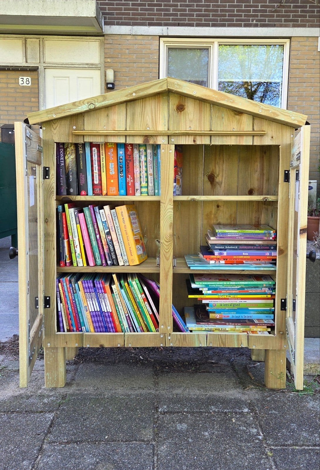 Minibieb met bitumen dak, Huis en Inrichting, Ophalen, Nieuw, Minder dan 100 cm, Grenenhout