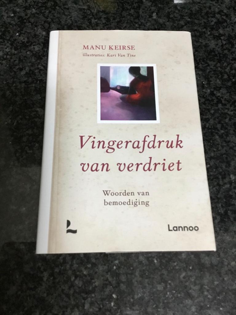 Te Koop: Vingerafdruk van verdriet harde kaft, Ophalen of Verzenden, Zo goed als nieuw