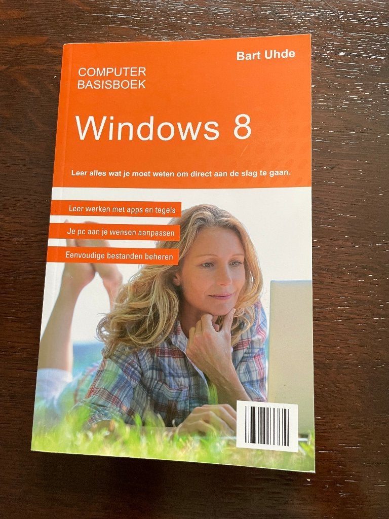 Boek Windows 8 Computer Basisboek 23088665., Bart Uhde & Cècile Sanders, Ophalen of Verzenden, Zo goed als nieuw, Overige onderwerpen