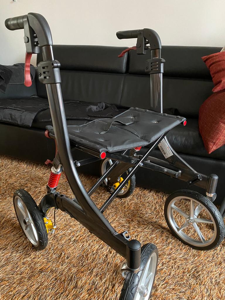 Luxe sportieve rollator, Ophalen of Verzenden, Zo goed als nieuw