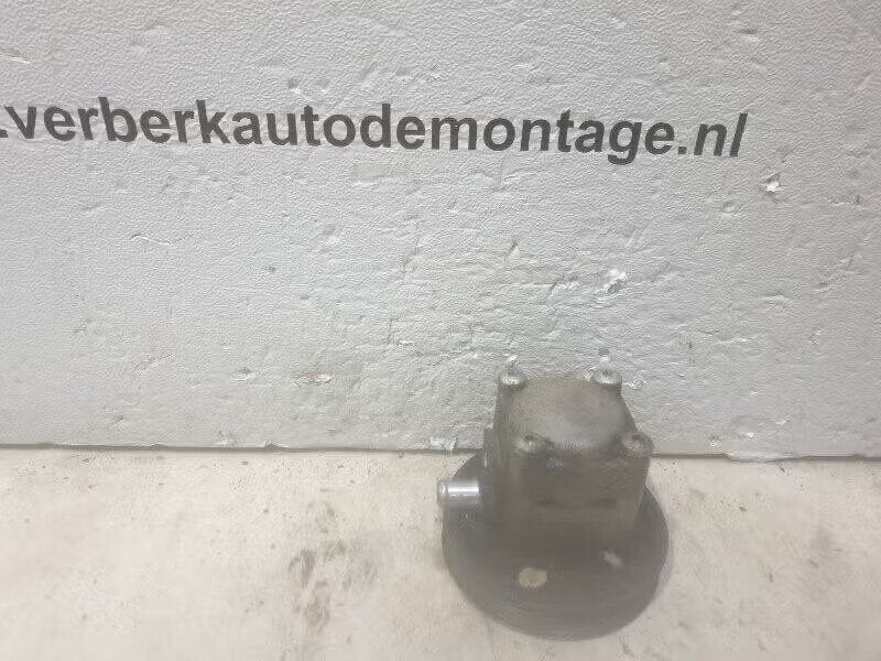 STUURBEKRACHTIGINGSPOMP Volvo V70 (SW) (01-1999/12-2008), Gebruikt, Info@volvocars.com, Ophalen of Verzenden, Volvo