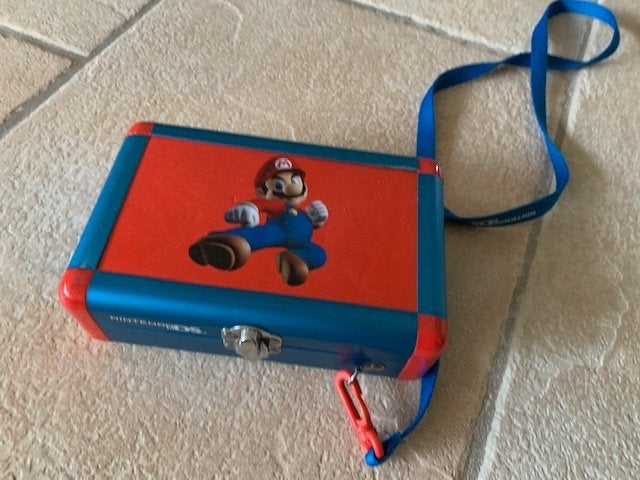 Nintendo DS steel case Mario, Ophalen of Verzenden, Gebruikt
