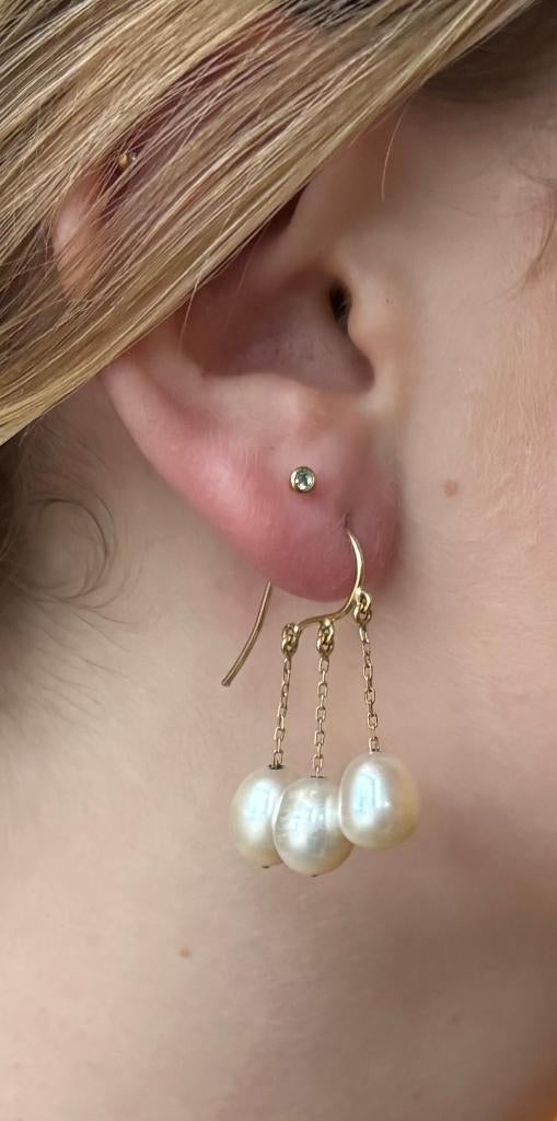 Parel 18k gouden fraai set dames oorbellen design luxe, Sieraden, Tassen en Uiterlijk, Oorbellen, Zo goed als nieuw, Hangers, Goud