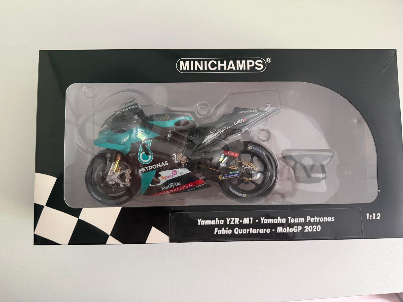 Minichamps Motogp 2020 Yamaha YZR-M1 Pertronas Quartararo, Ophalen of Verzenden, Zo goed als nieuw, Auto