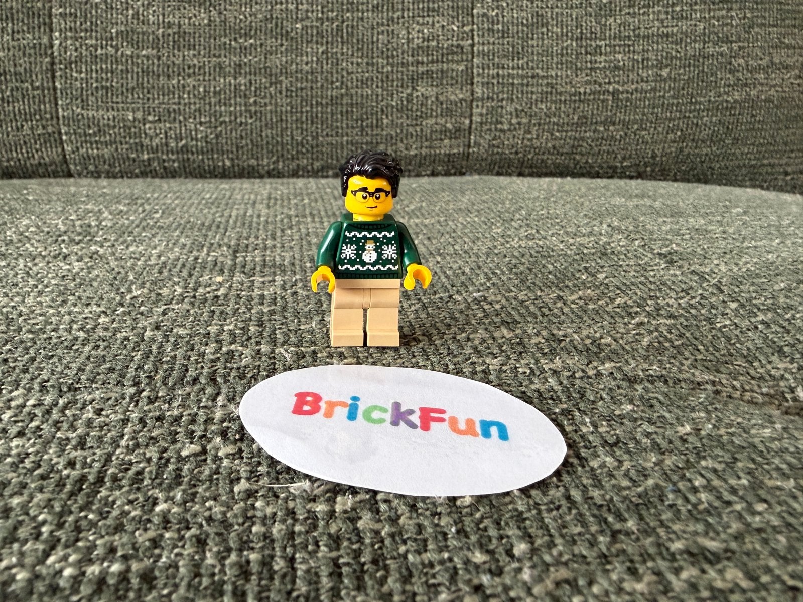 Lego minifiguur man met kersttrui. Nieuw!, Ophalen of Verzenden, Nieuw