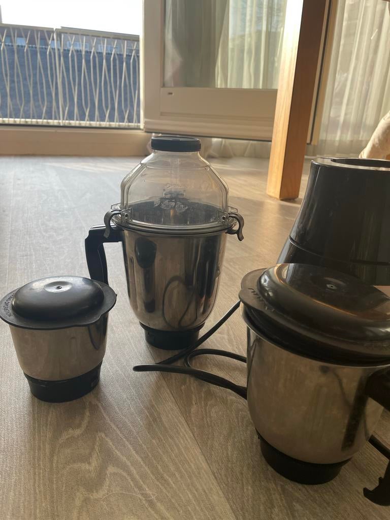 Bajaj Mixer Grinder met 3 RVS potten, Verzenden, Gebruikt, Blender