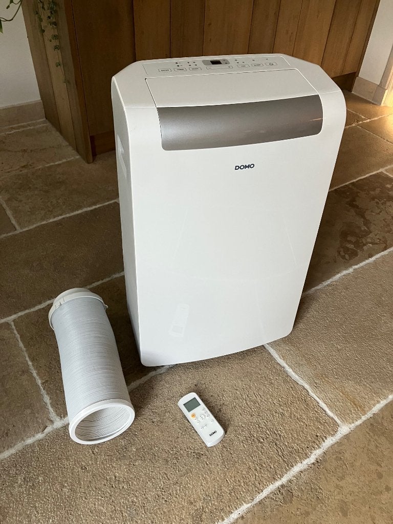 Mobiele Airco Domo DO324A 12.000 BTU, Ophalen, Timer, 3 snelheden of meer, Zo goed als nieuw