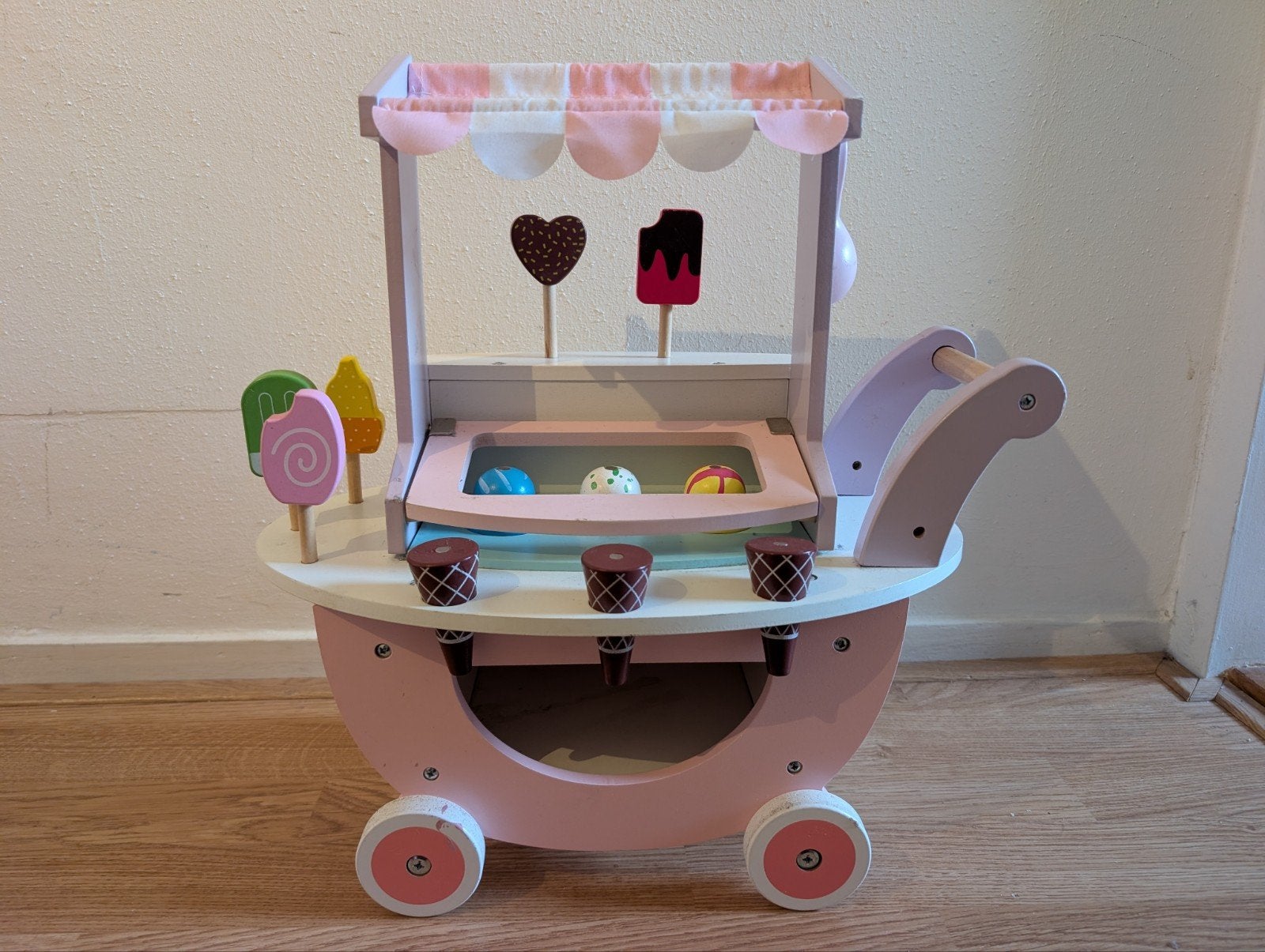 Houten ijskraam, Kinderen en Baby's, Speelgoed | Houten speelgoed, Ophalen of Verzenden