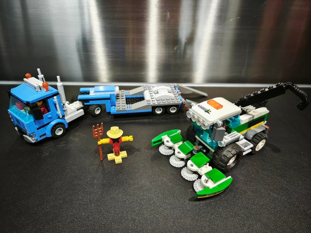 LEGO City 60223 Maaidorser Transport - 100% Compleet, Ophalen of Verzenden, Zo goed als nieuw