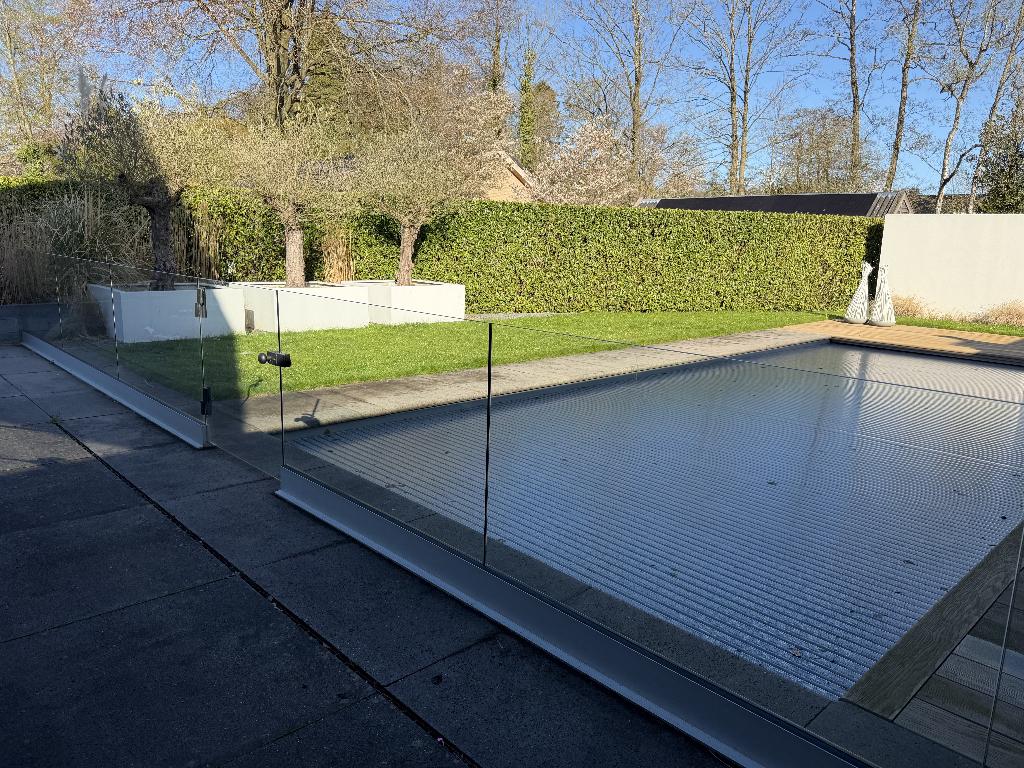 Glazen tuin afscheiding voor bijv. zwembad, Tuin en Terras, Gaas en Draad, Ophalen, Gebruikt, 10 tot 20 meter, Overige typen