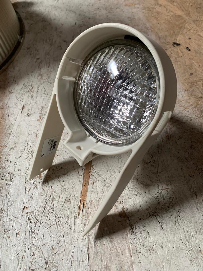 12volt Aqua Signal mastpicht deklicht, nieuw!!, Watersport en Boten, Ophalen of Verzenden, Zo goed als nieuw