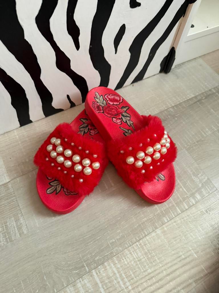 Slippers maat 37, Ophalen of Verzenden, Zo goed als nieuw
