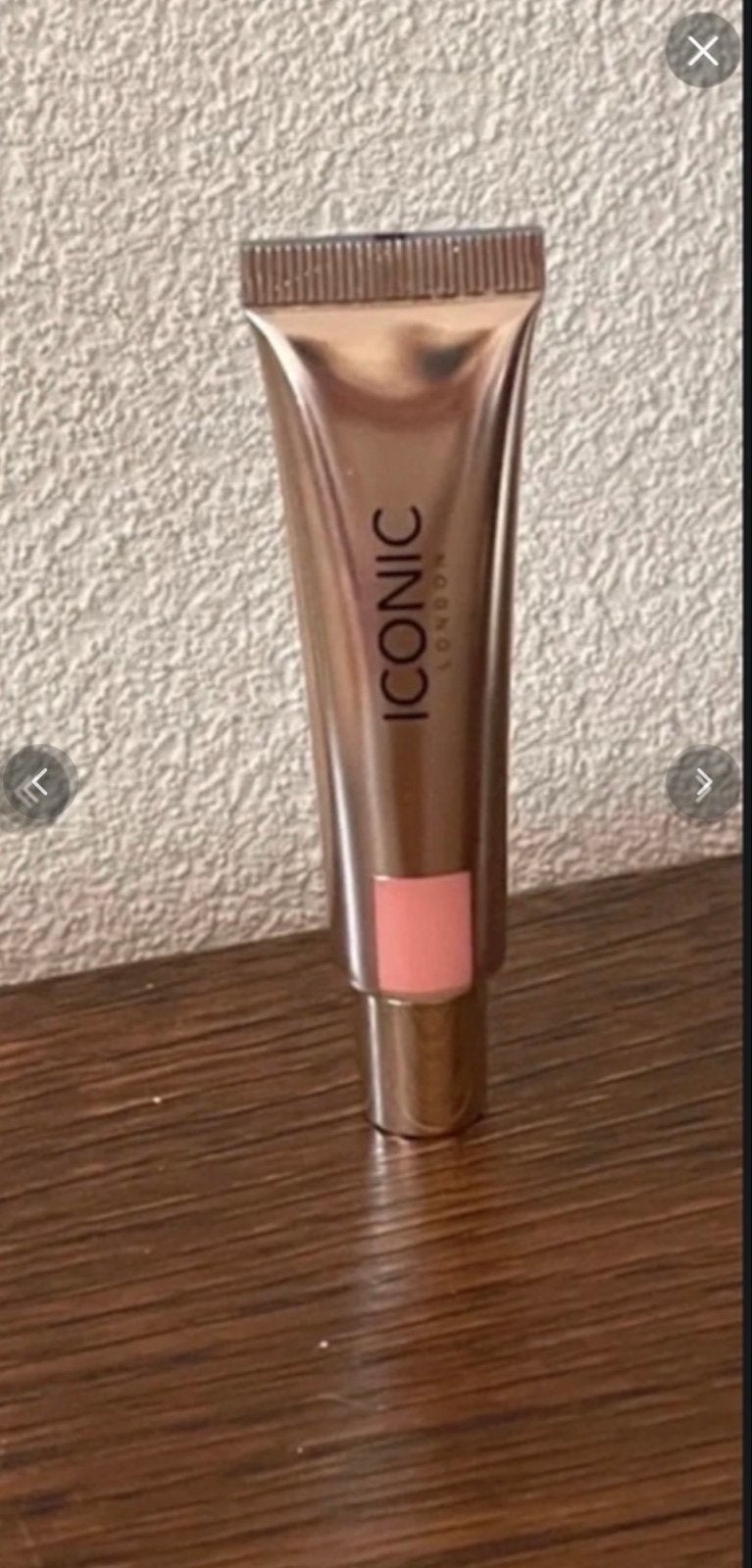 Iconic London Sheer Blush - Rose Riot, Wangen, Ophalen of Verzenden, Zo goed als nieuw, Make-up