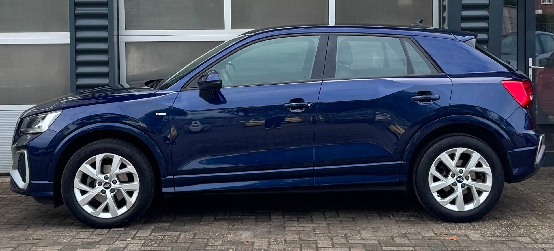 Foto 13 van Audi Q2 35 TFSI S-line Edition| Apple CarPlay | Camera | Dig