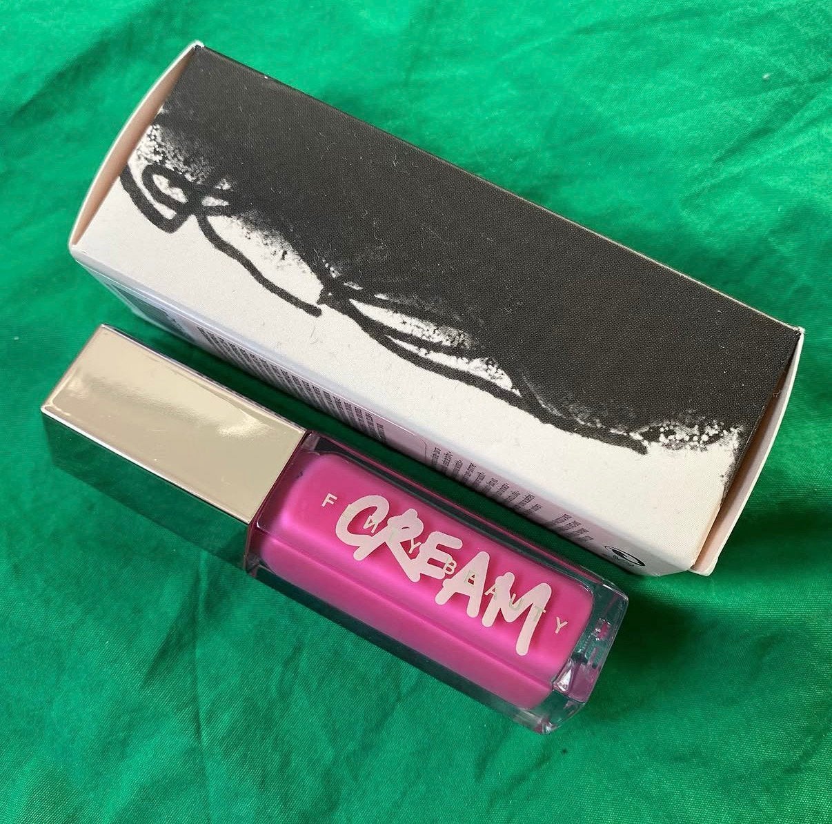 Fenty beauty gloss bomb cream lipgloss bubble binge full siz, Lippen, Nieuw, Ophalen of Verzenden, Make-up