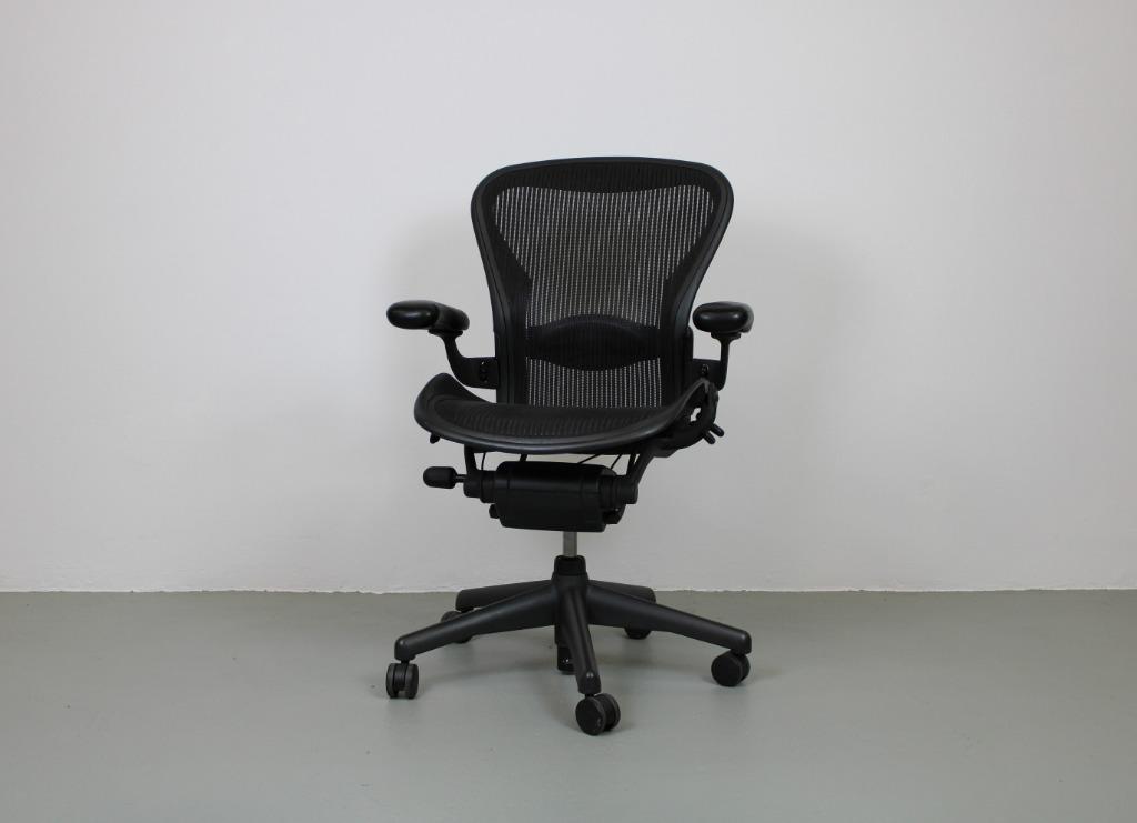 Herman Miller Aeron Graphite, type B, refurbished, Ophalen, Gebruikt, Zwart