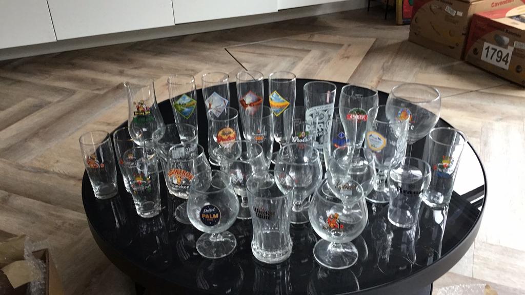 Diverse bier glazen doos 3, Ophalen of Verzenden, Zo goed als nieuw, Glas of Glazen, Heineken
