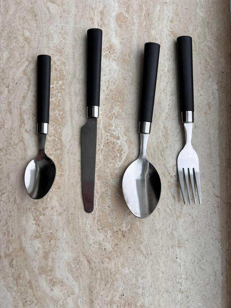 16-delig bestek set kunststof zwart zilver stainless steel, Ophalen of Verzenden, Nieuw, Rvs of Chroom, Bestekset
