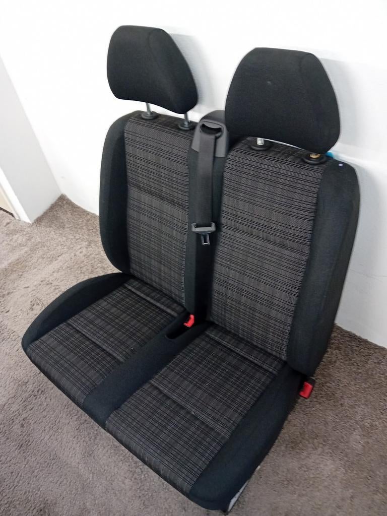 Mercedes w447 Vito bijrijdersbank, Ophalen