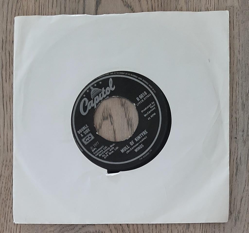 Wings – Mull Of Kintyre / Girls' School, Gebruikt, 7 inch, Single, Ophalen of Verzenden